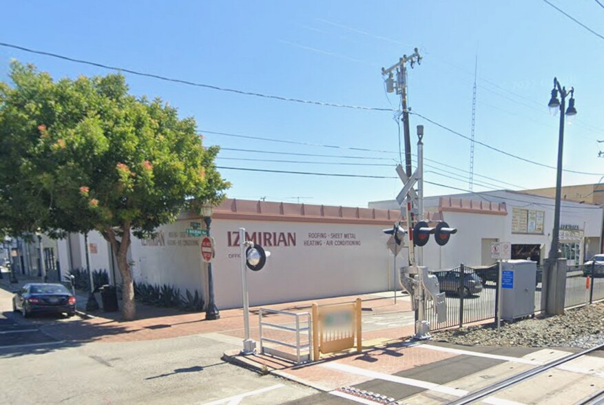 229 S Railroad Ave, San Mateo, CA à louer - Photo du bâtiment - Image 3 de 4