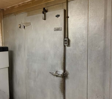 8405 S 27th St, Franklin, WI for sale Interior Photo- Image 1 of 13