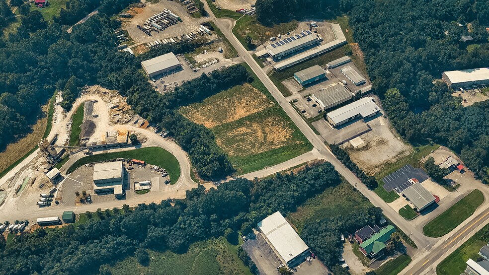 3530 Central Park Blvd blvd, Louisville, TN à louer - Photo du bâtiment - Image 3 de 10