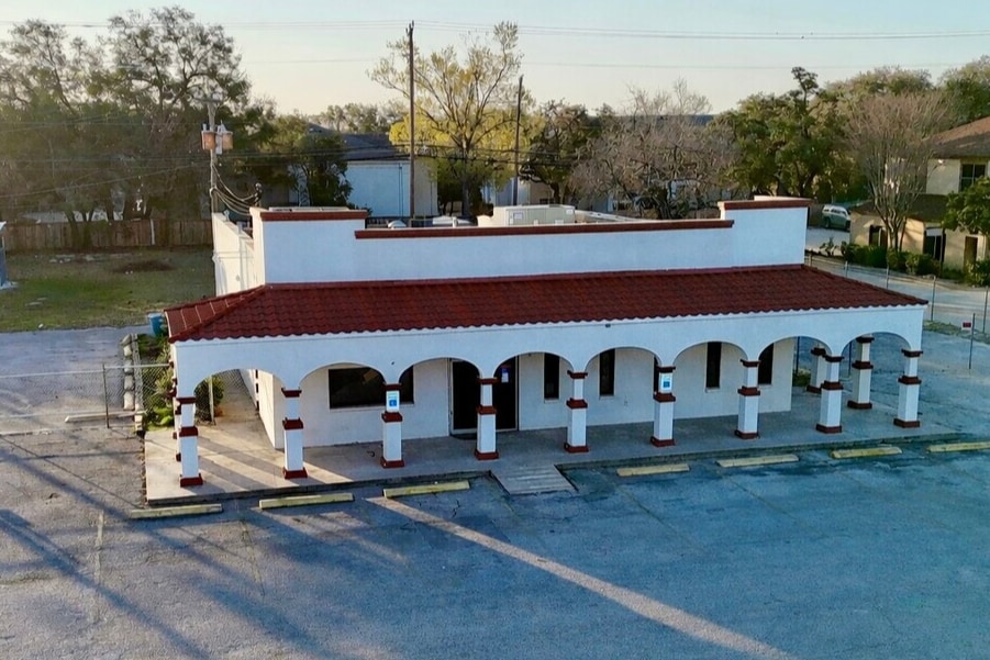 7830 Louis Pasteur Dr, San Antonio, TX à louer Photo intérieure- Image 1 de 7