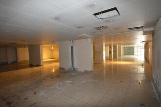 Commerce de détail dans Igualada, Barcelona à louer Photo intérieure- Image 2 de 12