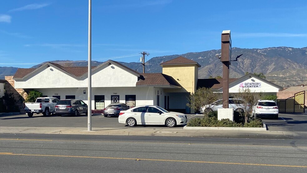 1166-1170 E Highland Ave, San Bernardino, CA à louer - Photo du bâtiment - Image 3 de 3