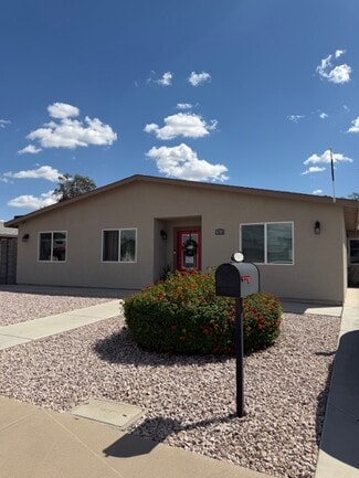 More details for 4701 W Laurel Ln, Glendale, AZ - Health Care for Sale