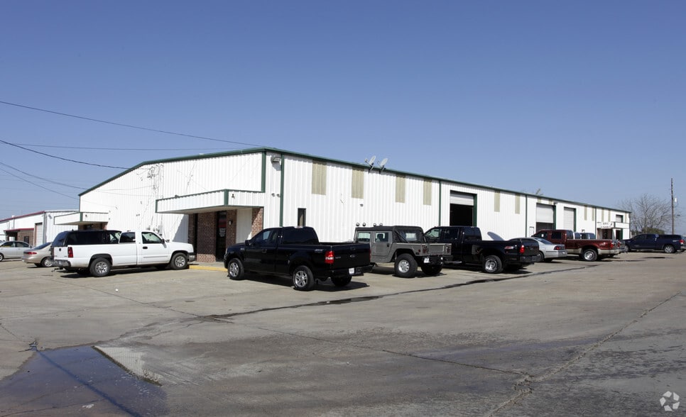 13401 Murphy Rd, Stafford, TX for lease - Building Photo - Image 3 of 3