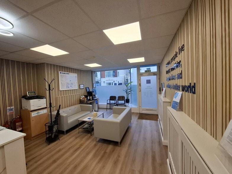 57-58 The Tything, Worcester for lease - Building Photo - Image 3 of 12
