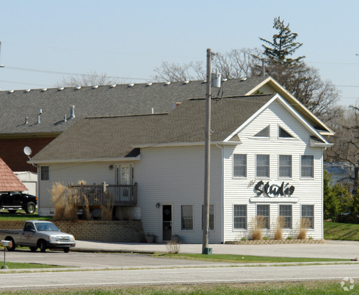 1256 Morthland Dr, Valparaiso, IN for sale - Primary Photo - Image 1 of 1