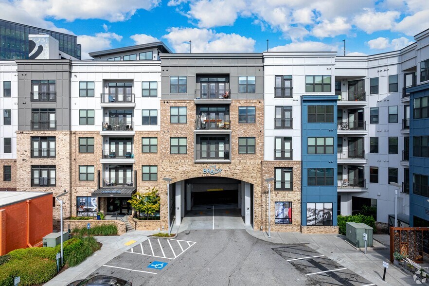 930 Howell Mill Rd NW, Atlanta, GA à louer - Photo du bâtiment - Image 2 de 58