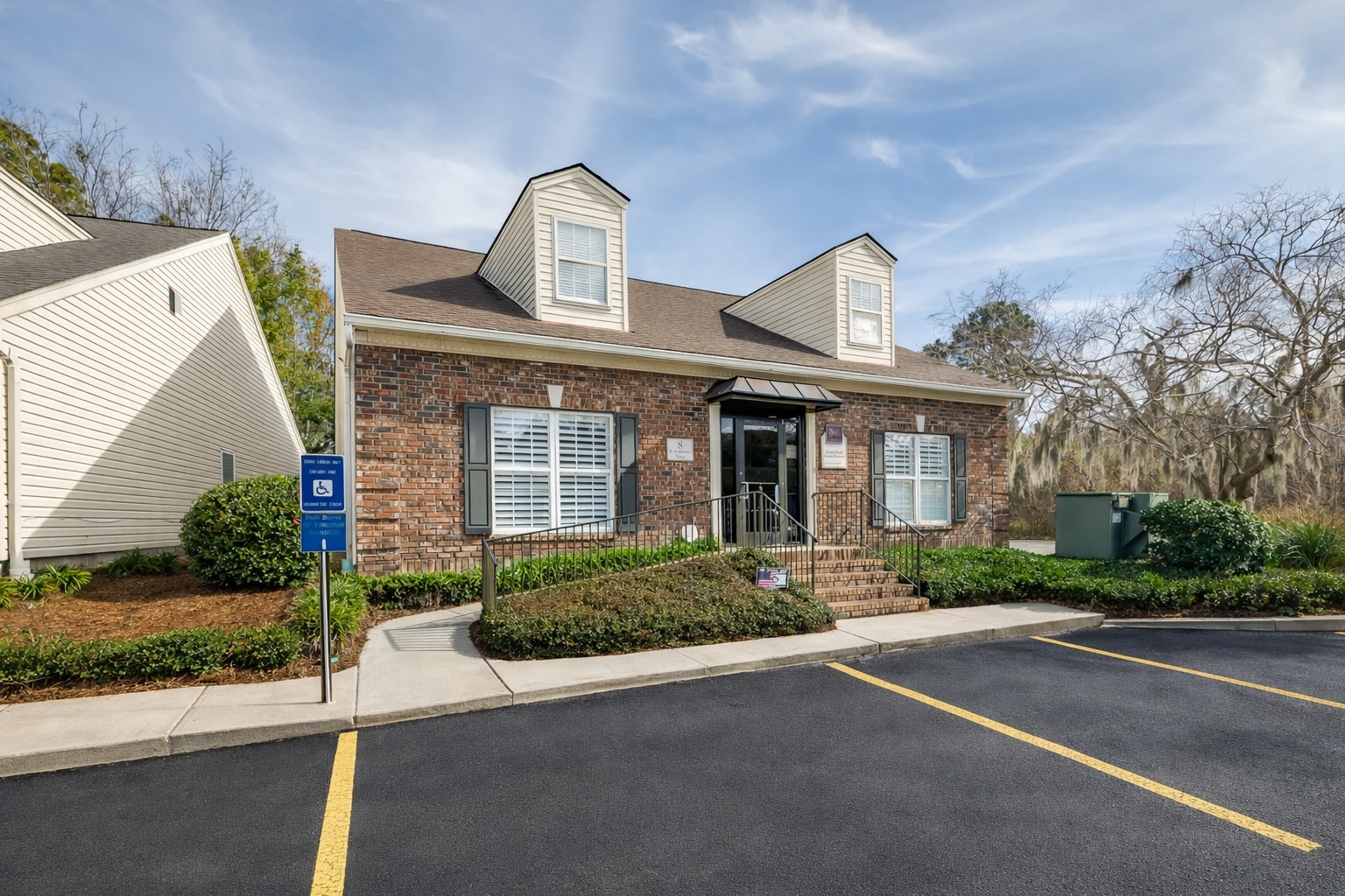 8 Commerce Pl, Savannah, GA for sale Building Photo- Image 1 of 13