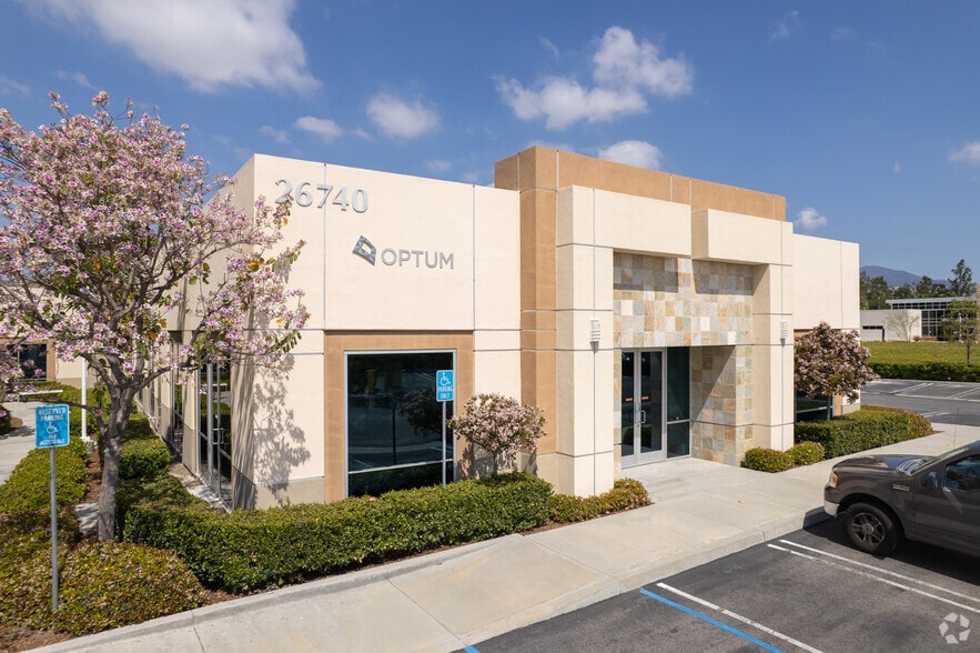 26740 Towne Centre Dr, Foothill Ranch, CA for sale - Building Photo - Image 3 of 14