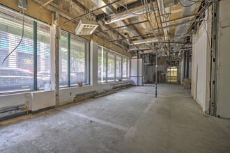 300 140th st, New York, NY for lease Interior Photo- Image 2 of 4