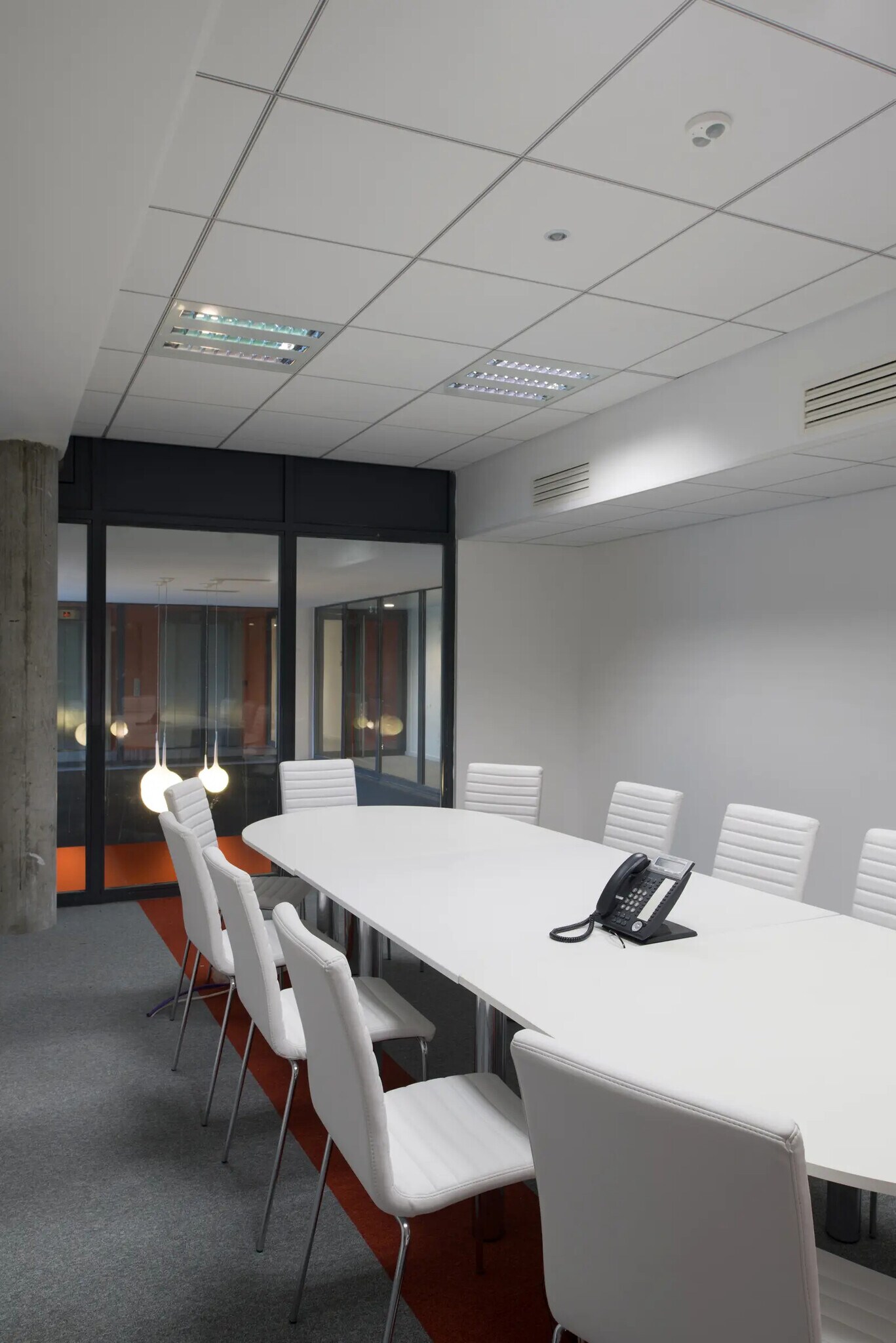 130 Rue De Lourmel, Paris for lease Interior Photo- Image 1 of 4