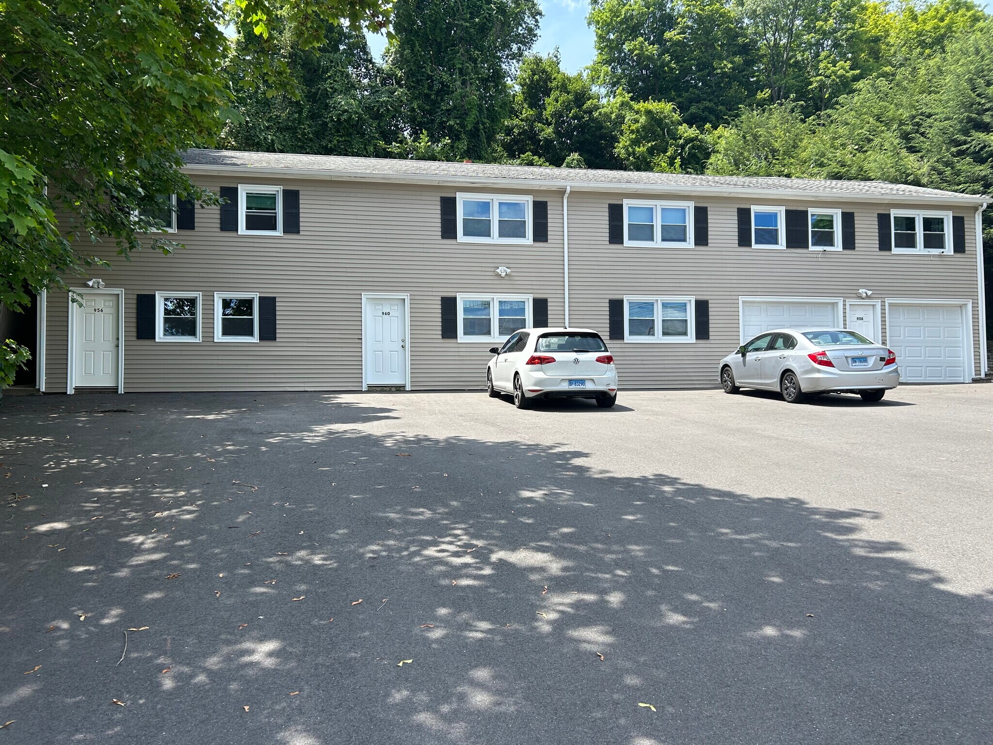 956 Main St, Watertown, CT for lease Building Photo- Image 1 of 2