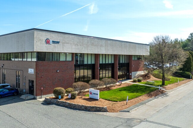 Plus de détails pour 84 October Hill Rd, Holliston, MA - Bureau, Local d'activités à louer