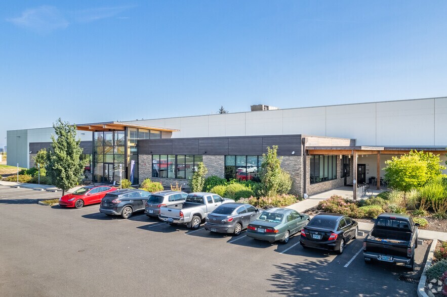 52960 W Lane Rd, Scappoose, OR à vendre - Photo du bâtiment - Image 1 de 5