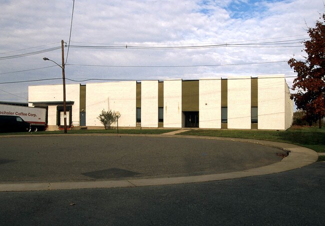Plus de détails pour 250 Carol Pl, Moonachie, NJ - Industriel à louer