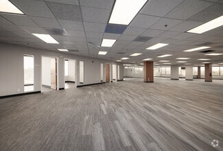 9485 Regency Square Blvd, Jacksonville, FL à louer Photo intérieure- Image 2 de 5