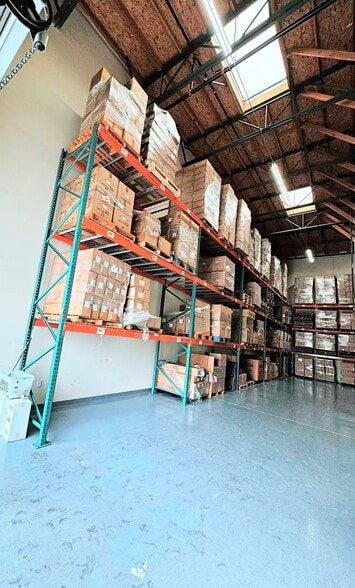 2216 Santa Anita Ave, El Monte, CA for lease - Building Photo - Image 3 of 8
