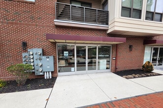 325 Madison St, Lansdale, PA à louer Photo du bâtiment- Image 1 de 5