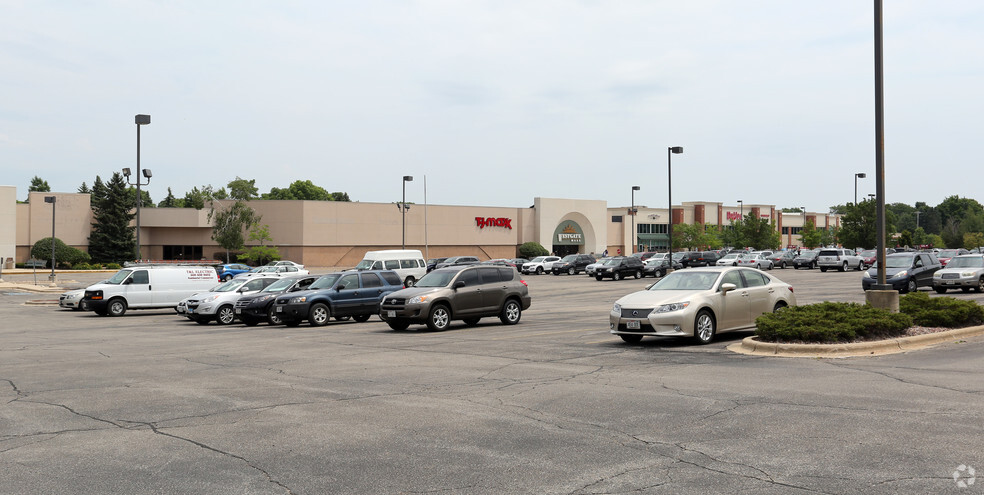 114-626 Westgate Mall, Madison, WI à vendre - Photo principale - Image 1 de 1