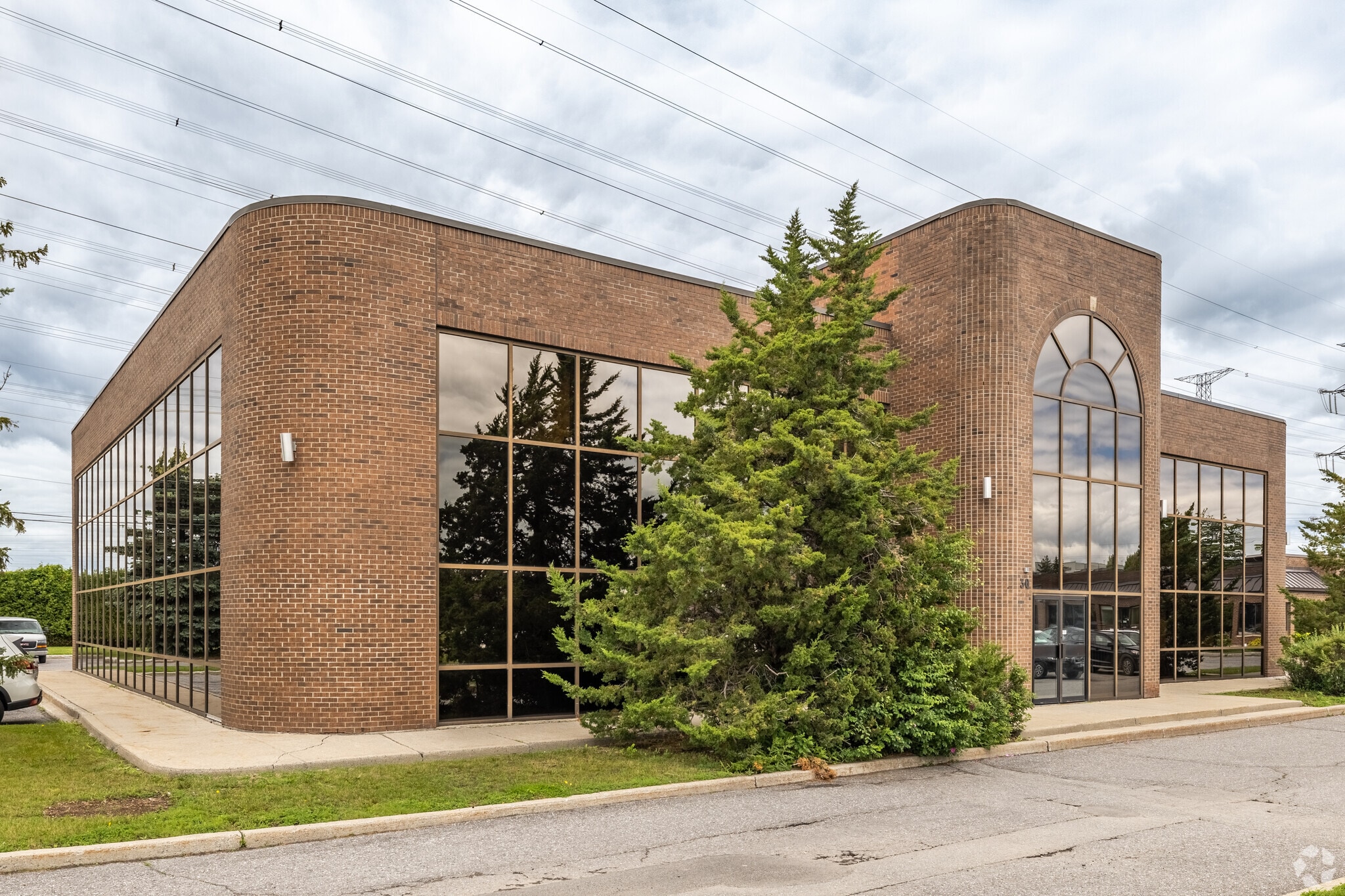 30 Concourse Gate, Nepean, ON for sale Primary Photo- Image 1 of 4