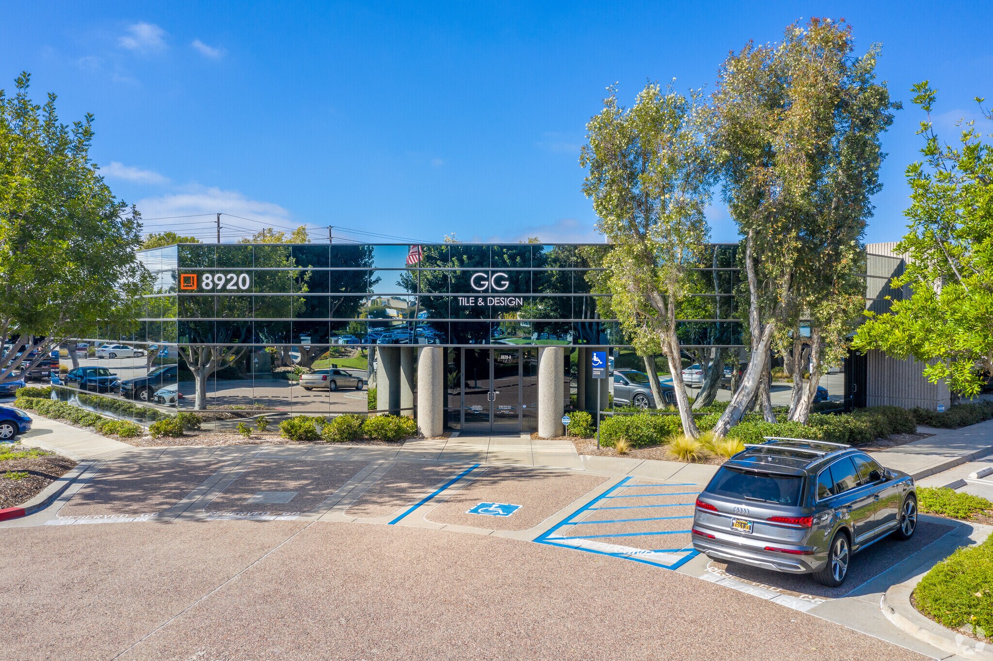 8902 Activity Rd, San Diego, CA à louer Photo du bâtiment- Image 1 de 3