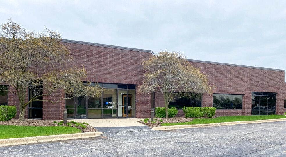 2171 W Executive Dr, Addison, IL for lease - Building Photo - Image 1 of 1