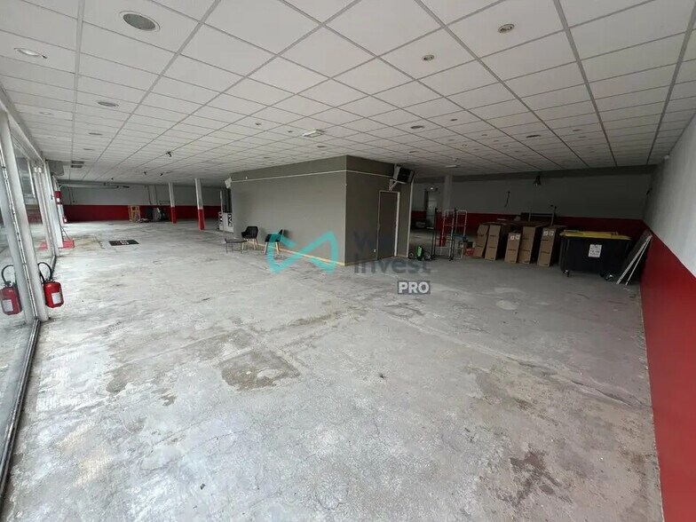 Commerce de détail dans Reims à louer - Photo intérieure - Image 3 de 5