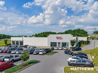 More details for 600 W Andrew Johnson Hwy, Greeneville, TN - Retail for Sale