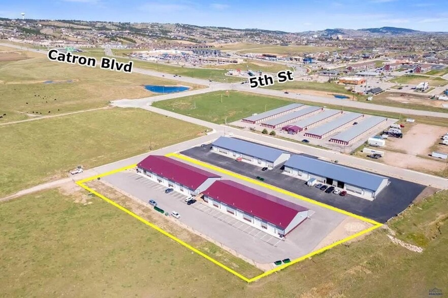 5632 Fargo Ln, Rapid City, SD à louer - Photo du bâtiment - Image 1 de 8