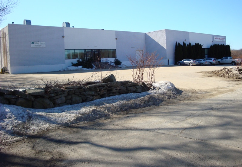 410 Harris Rd, Smithfield, RI for lease Primary Photo- Image 1 of 8