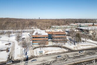 1255 Rte Transcanadienne, Dorval, QC - Aerial  map view