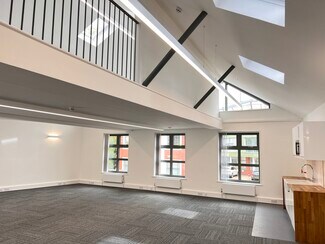 Plus de détails pour 4A Fleet Rd, Londres - Bureau à louer