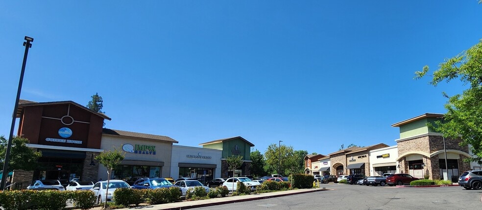 187 Blue Ravine Rd, Folsom, CA for lease - Building Photo - Image 2 of 5