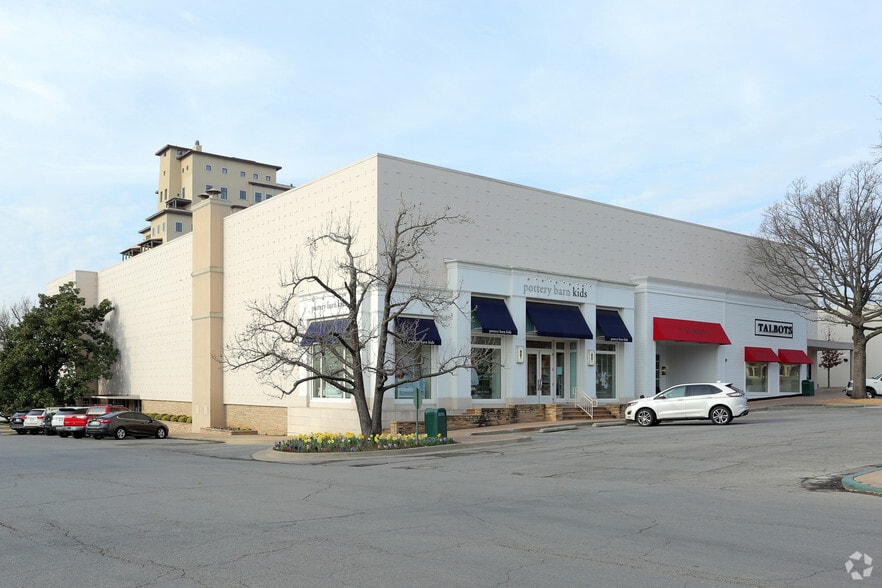 1876 Utica Sq, Tulsa, OK for lease - Primary Photo - Image 1 of 7
