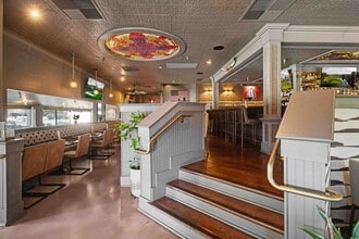 72620 El Paseo, Palm Desert, CA for sale Interior Photo- Image 2 of 24