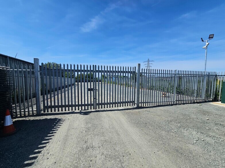 New Rd, Sheerness à louer - Photo du bâtiment - Image 3 de 5