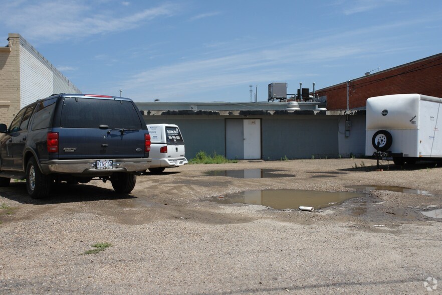 1312 Avenue Q, Lubbock, TX for lease - Building Photo - Image 2 of 7