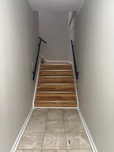 3158 University Dr, Huntsville, AL à louer Photo du bâtiment- Image 1 de 25