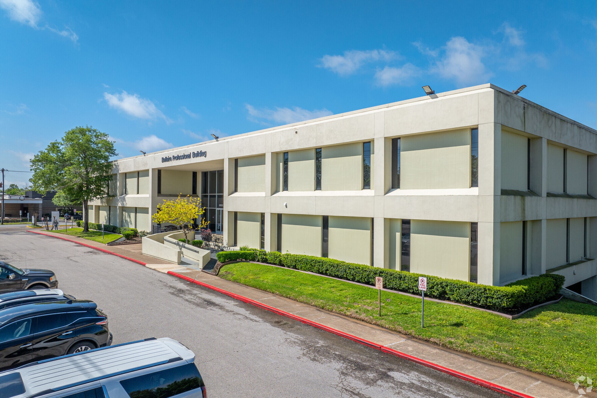 6550 Mapleridge St, Houston, TX for lease Primary Photo- Image 1 of 12