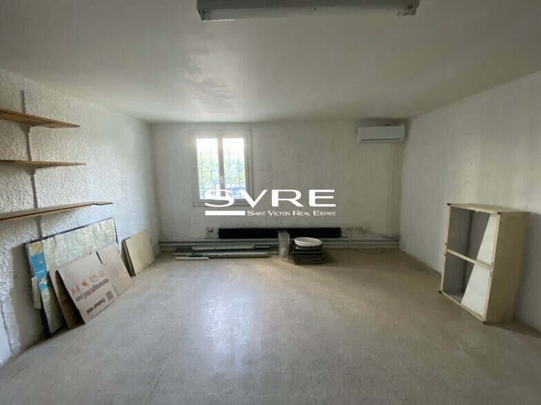 Office in Aubagne for lease - Interior Photo - Image 3 of 4