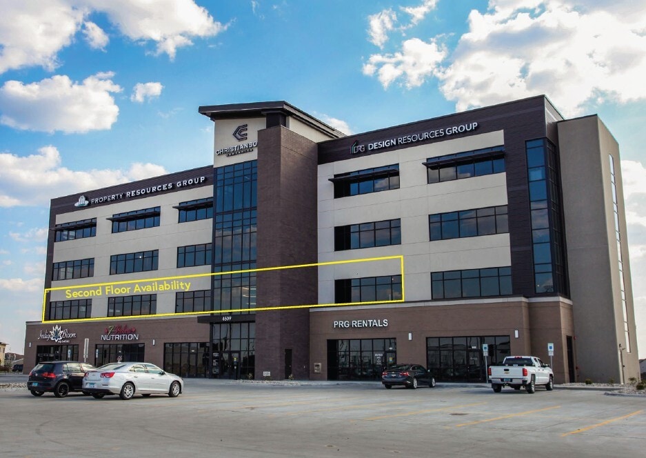 4609 33rd Ave S, Fargo, ND for lease Building Photo- Image 1 of 8
