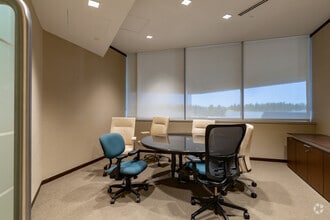 2600 W Big Beaver Rd, Troy, MI à louer Photo intérieure- Image 2 de 14