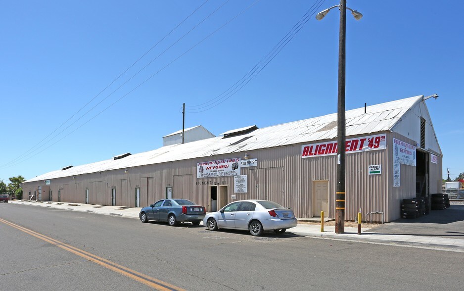 610 N E St, Madera, CA à vendre - Photo du bâtiment - Image 2 de 24