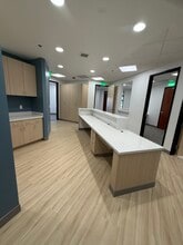 835 Highland Springs Ave, Beaumont, CA for lease Interior Photo- Image 2 of 13