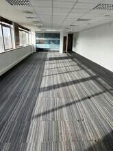 56-58 Putney High St, London for lease Interior Photo- Image 1 of 2