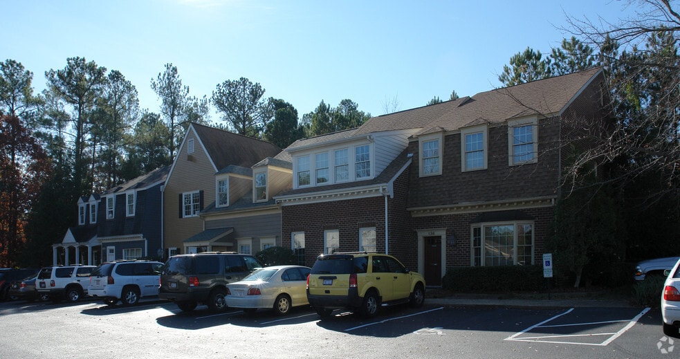 136-146 Wind Chime Ct, Raleigh, NC for sale - Building Photo - Image 3 of 6