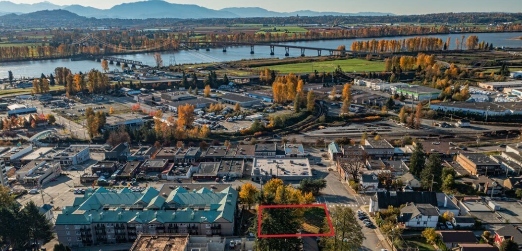 7368 James St, Mission, BC for sale Primary Photo- Image 1 of 3