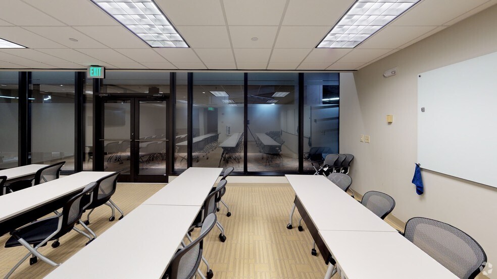 1455 Lincoln Pkwy E, Atlanta, GA à louer - Numérisation 3D de Matterport - Image 3 de 15