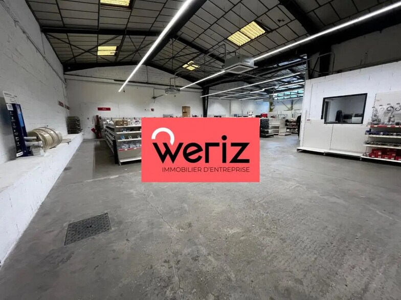 Flex in Aubagne for lease - Interior Photo - Image 3 of 3