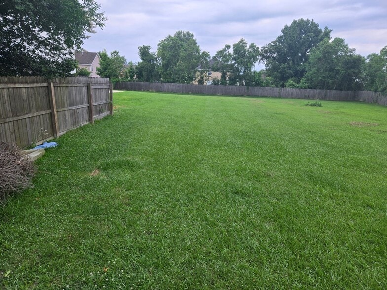 18096 Ira Babin Rd, Prairieville, LA for sale - Building Photo - Image 3 of 5